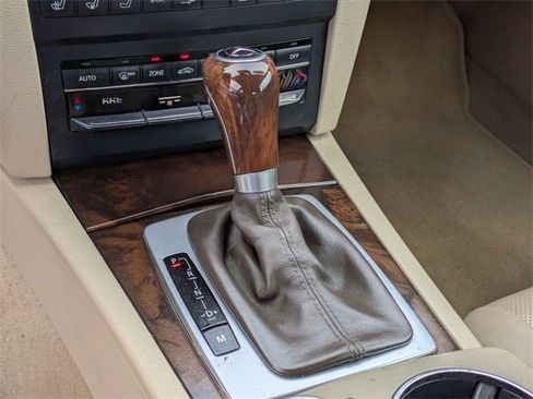 Used 2011 Mercedes-Benz E 550 Cabriolet image 17