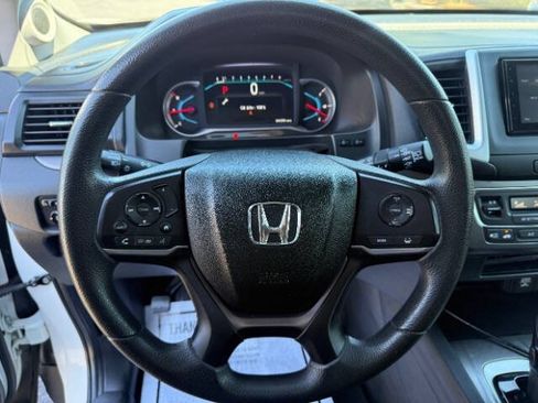 Used 2020 Honda Pilot LX image 11