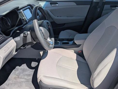 Used 2019 Hyundai Sonata SE FWD image 15