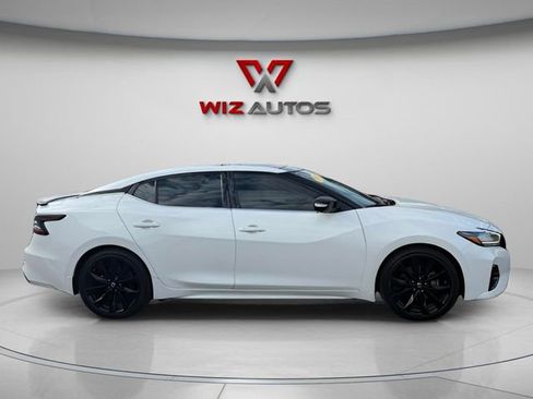 Used 2022 Nissan Maxima SR w/ Sport Mat Group image 4