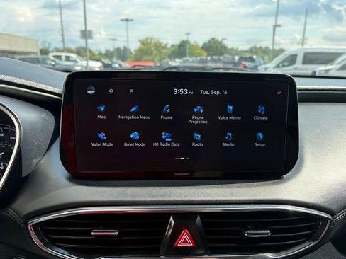 Used 2023 Hyundai Santa Fe SEL image 13