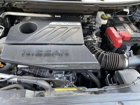 Used 2024 Nissan Rogue SV FWD image 33