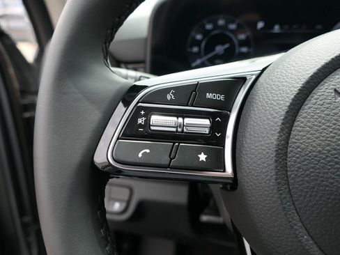 New 2025 Kia Seltos X-Line image 14