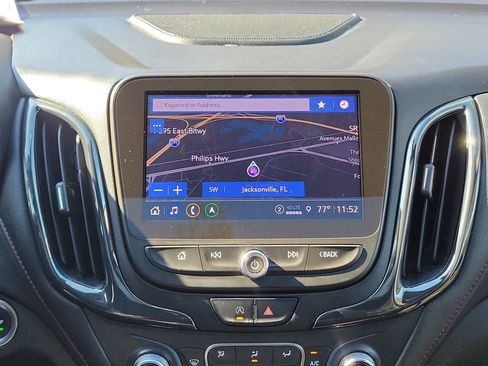 Used 2022 Chevrolet Equinox RS w/ RS Leather Package image 31