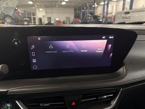 Certified 2024 Buick Encore GX Sport Touring w/ Comfort Package FWD image 21