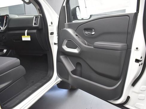 New 2026 Nissan Frontier SV w/ Tow Package image 26