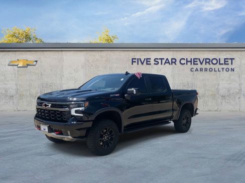 Used 2025 Chevrolet Silverado 1500 ZR2 w/ Technology Package AWD/4WD image 4