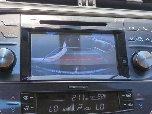 Used 2015 Toyota Avalon XLE Touring FWD image 17