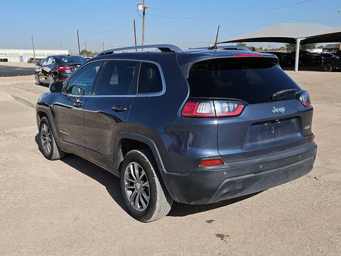 Used 2021 Jeep Cherokee Latitude Plus FWD image 6