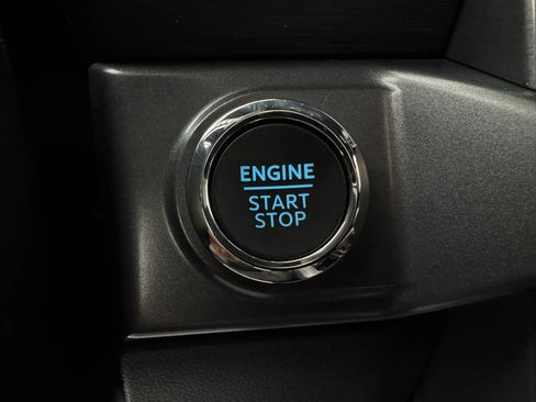 Used 2025 Ford F150 XLT w/ Equipment Group 302A MID AWD/4WD image 17