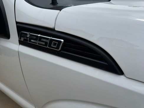 Used 2015 Ford F250 XL image 27