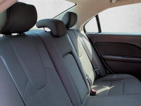 Used 2012 Ford Fusion SE FWD image 21