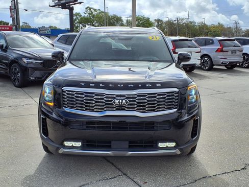 Used 2021 Kia Telluride SX w/ SX Prestige Package image 2