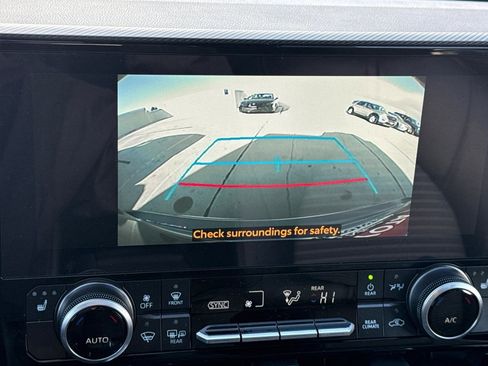 New 2026 Toyota Highlander XLE image 16