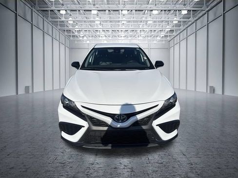 Used 2023 Toyota Camry SE w/ Convenience Package FWD image 8