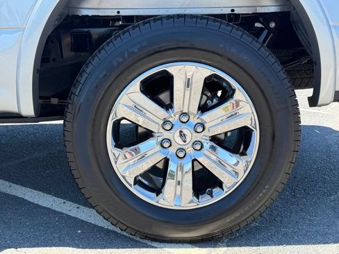 Used 2020 Ford F150 Lariat AWD/4WD image 11