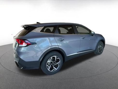 Used 2025 Kia Sportage LX image 15