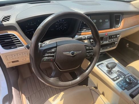 Used 2018 Genesis G80 5.0 Ultimate RWD image 9