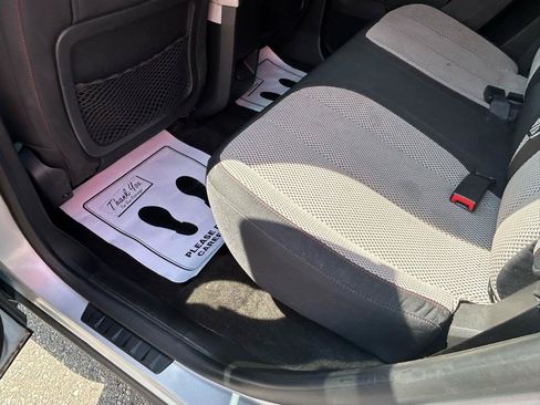 Used 2013 GMC Terrain SLE w/ Safety Package FWD image 9