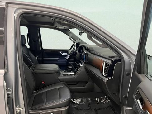 Certified 2024 GMC Sierra 1500 Denali AWD/4WD image 8
