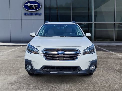 Used 2019 Subaru Outback 2.5i Premium image 3