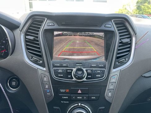 Used 2015 Hyundai Santa Fe Limited w/ Option Group 04 AWD/4WD image 8