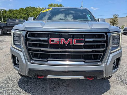Used 2023 GMC Yukon AT4 w/ AT4 Premium Plus Package AWD/4WD image 9