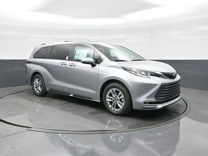 New 2025 Toyota Sienna Limited