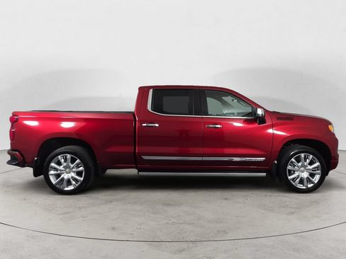 Certified 2024 Chevrolet Silverado 1500 High Country w/ High Country Premium Package AWD/4WD image 4