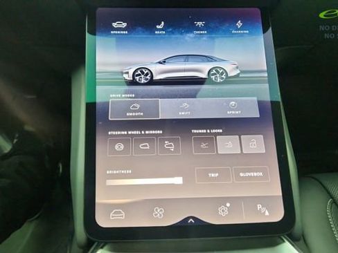 Used 2023 Lucid Air Pure AWD/4WD image 54
