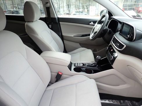 Used 2019 Hyundai Tucson Value image 3