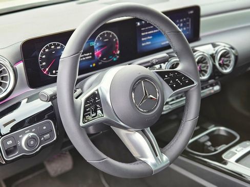 Used 2026 Mercedes-Benz CLA 250 4MATIC image 19