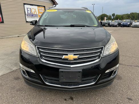 Used 2017 Chevrolet Traverse LT w/ Style and Technology Package AWD/4WD image 2
