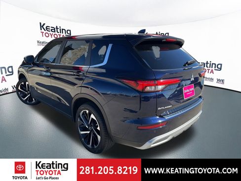 Used 2024 Mitsubishi Outlander SE image 5