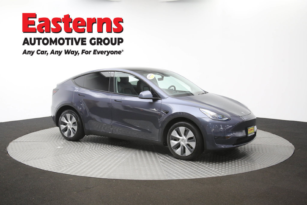 Used 2023 Tesla Model Y Long Range AWD/4WD image 44