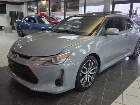 Used 2014 Scion tC image 1