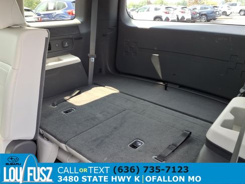 Used 2025 Hyundai Santa Fe Limited FWD image 28