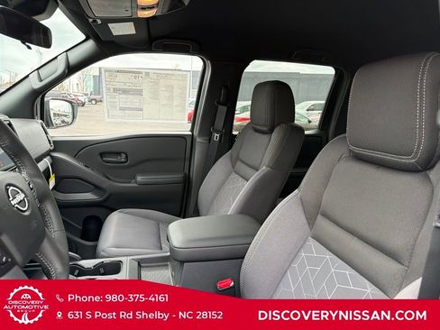 New 2026 Nissan Frontier 4x4 Crew Cab image 14