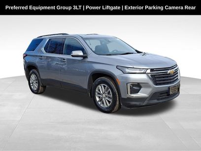 Used 2023 Chevrolet Traverse LT