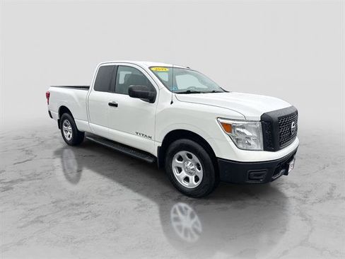Used 2019 Nissan Titan S w/ S Utility Package image 7