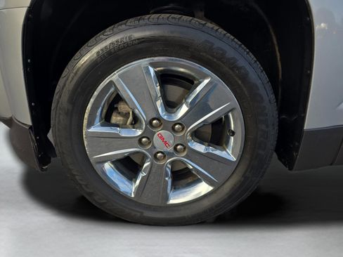 Used 2015 GMC Terrain SLT image 30