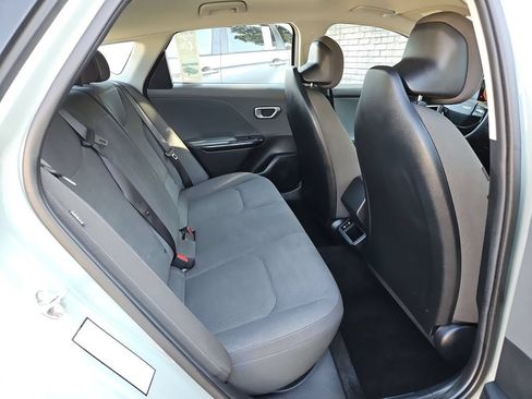 Used 2025 Kia K4 FWD image 30