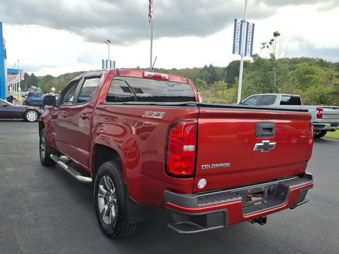Used 2015 Chevrolet Colorado Z71 AWD/4WD image 5