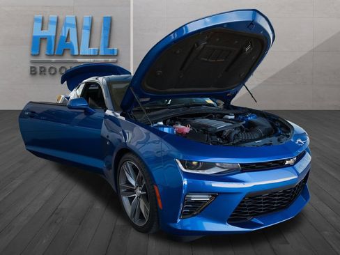 Used 2016 Chevrolet Camaro SS RWD image 30