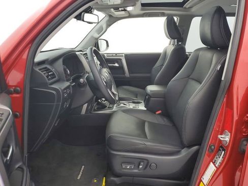 Used 2024 Toyota 4Runner Limited AWD/4WD image 17