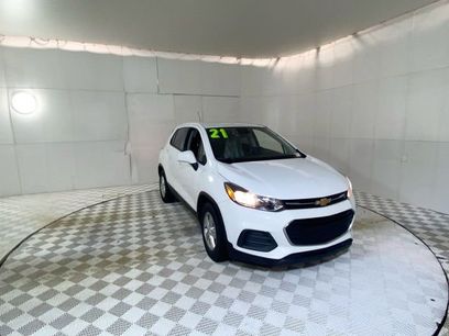 Used 2021 Chevrolet Trax LS w/ Tint and Cruise Package