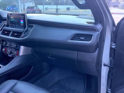 Used 2023 Chevrolet Tahoe LT w/ Luxury Package image 18