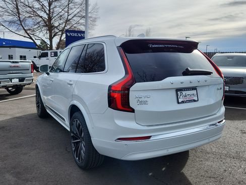 New 2026 Volvo XC90 B6 Plus w/ Protection Package Premier image 3