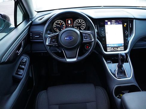Used 2021 Subaru Outback Premium image 19
