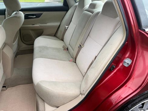 Used 2013 Nissan Altima 2.5 S FWD image 12